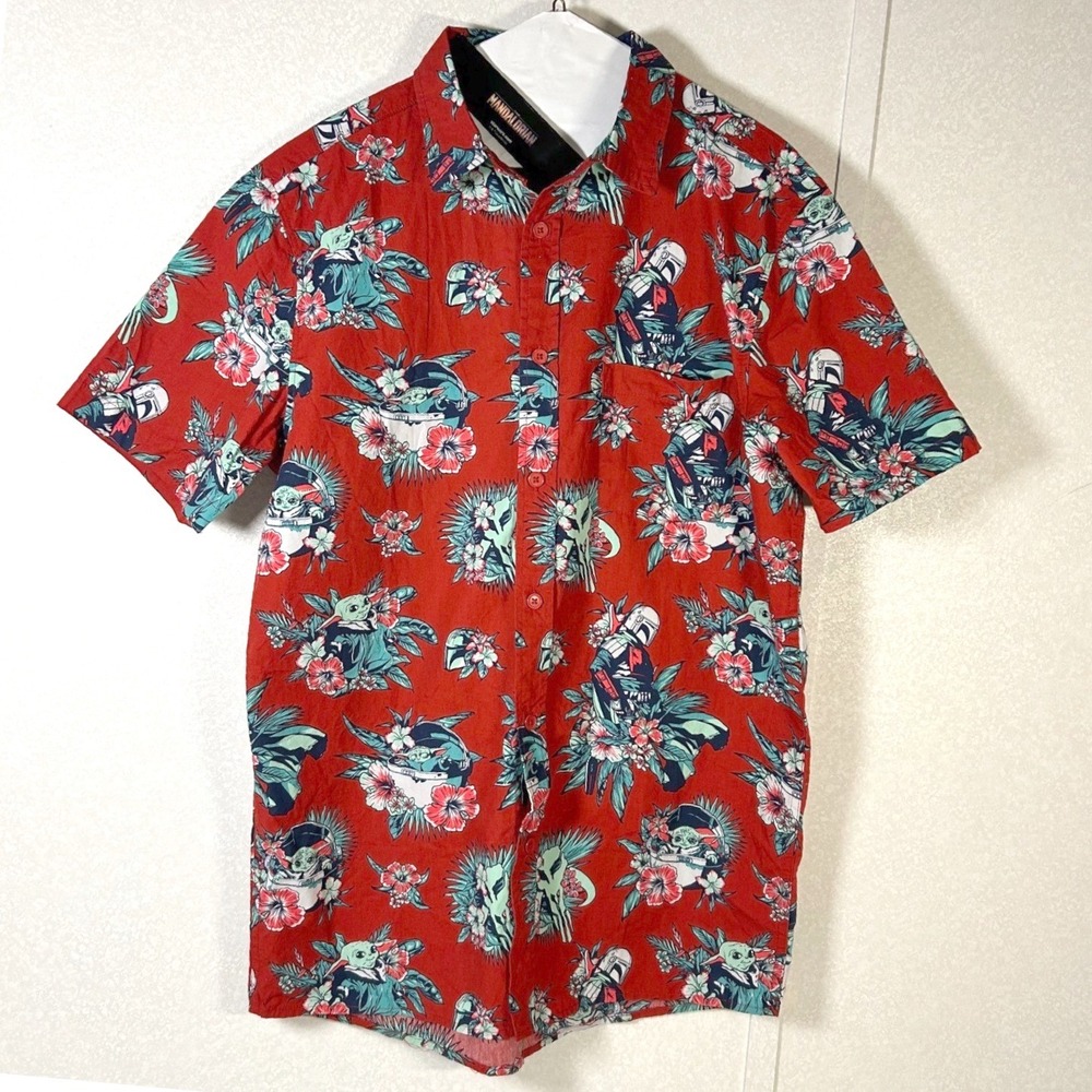 NWT star wars mandalorian grogu red hawaiian button down‎ floral shirt Medium
